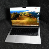 لپ تاپ 14.2 اینچی اپل مدل MacBook Pro MR7J3 2023 LLA-M3-8GB RAM-512GB SSD